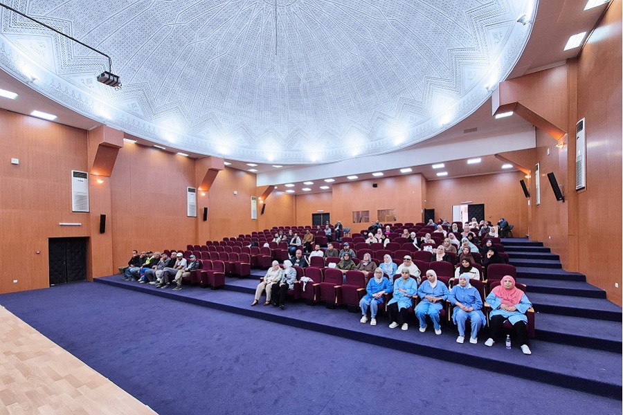 تثمين جهود الطاقم المنظّم في إنجاح الملتقى الدولي بالمركز العلمي والتقني حول المناطق القاحلة – بسكرة